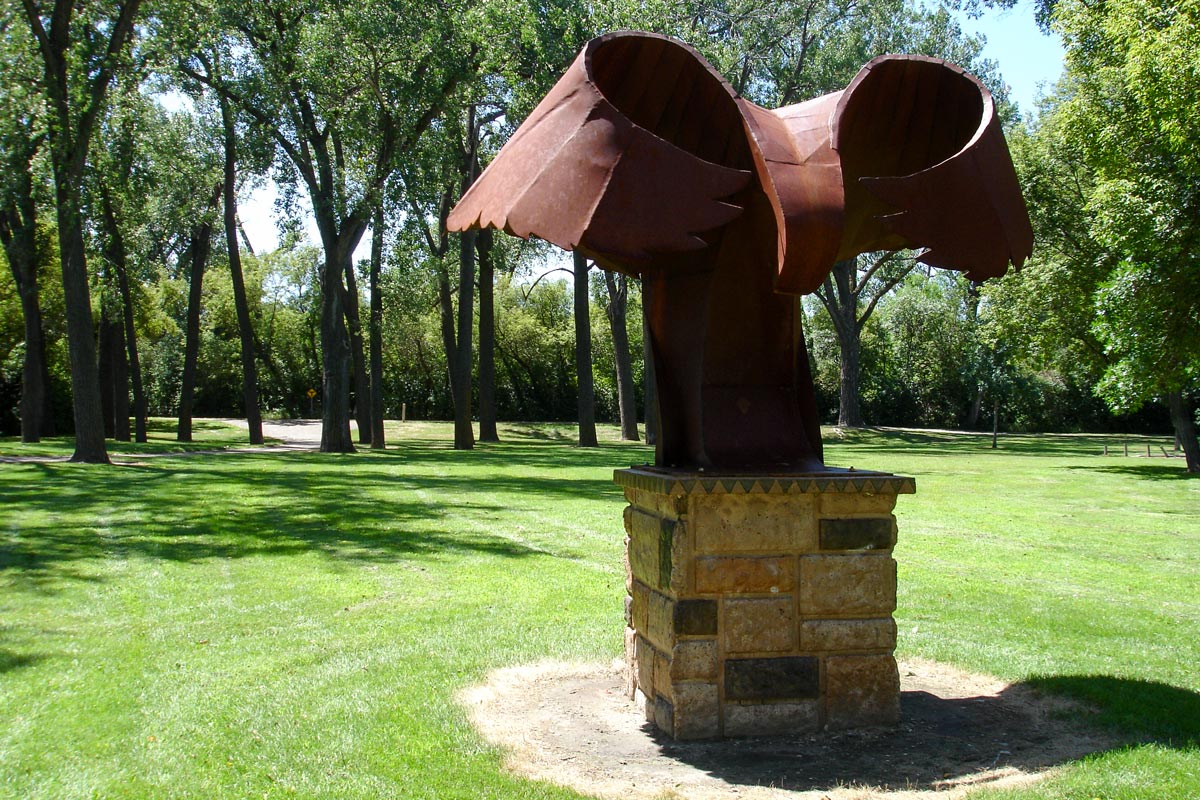 The Keeper eagle sculpture at Sertoma Park
